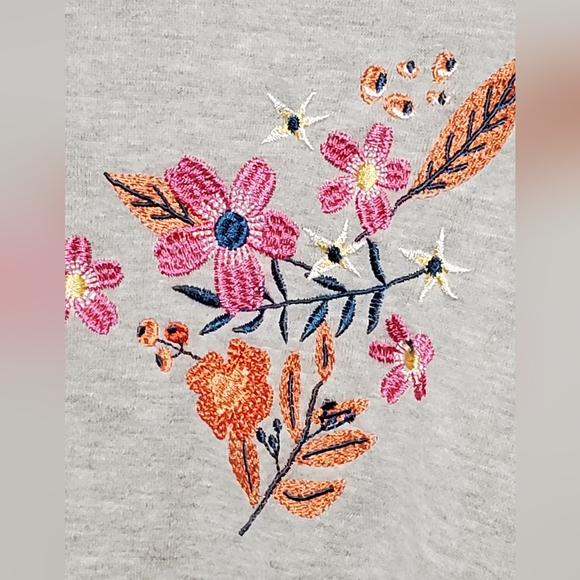 Vintage 90's Adrian Delafield Floral Embroidered Pullover Sweater Size Medium - Picture 3 of 4